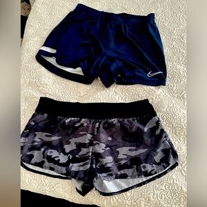 Nike large lot of shorts EUC